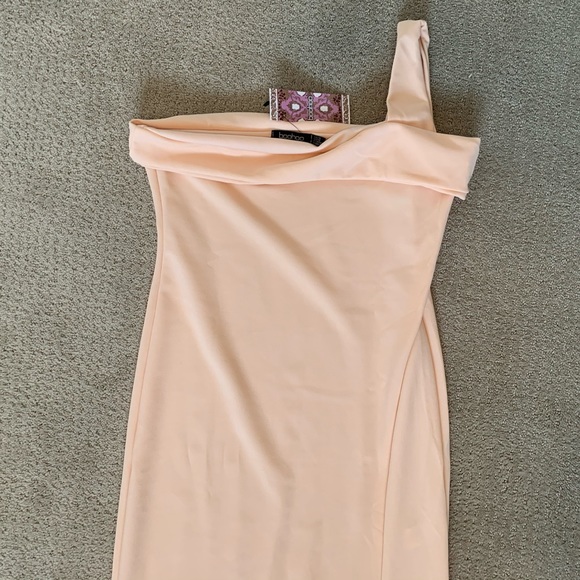 Boohoo One Shoulder Blush Maxi Dress - Picture 3 of 7